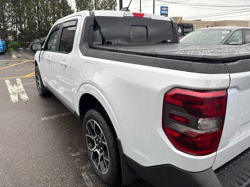 Used 2025 Ford Maverick Lariat w/ 4K Tow Package AWD/4WD image 7