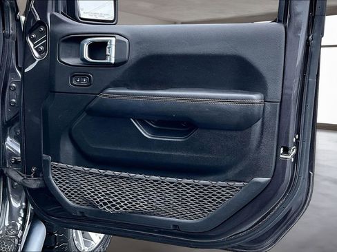 Used 2021 Jeep Wrangler Unlimited Sahara AWD/4WD image 24