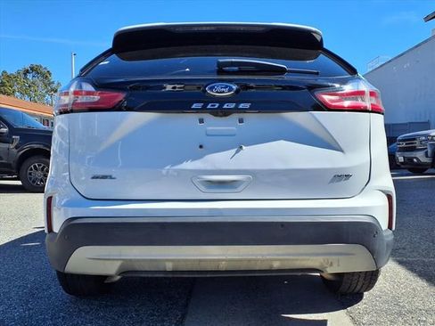 Used 2024 Ford Edge SEL image 21