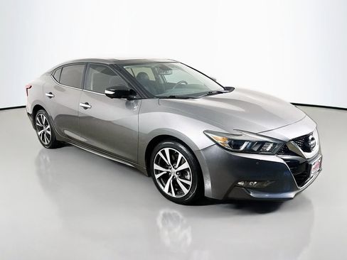 Used 2016 Nissan Maxima Platinum FWD image 12