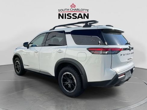 Used 2025 Nissan Pathfinder Rock Creek AWD/4WD image 4