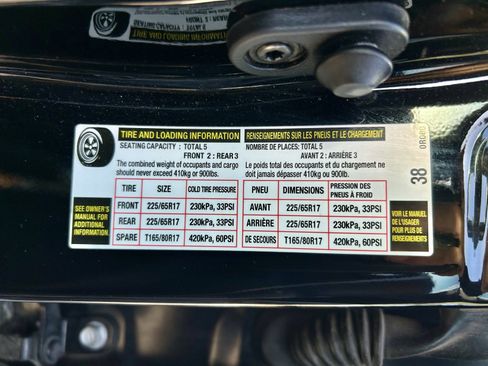 Used 2018 Toyota RAV4 XLE image 26