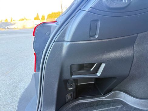 Used 2018 Subaru Outback 2.5i Limited image 51