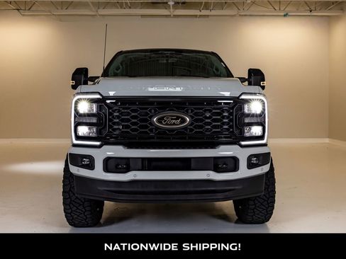Used 2025 Ford F250 Lariat w/ Lariat Ultimate Package AWD/4WD image 4