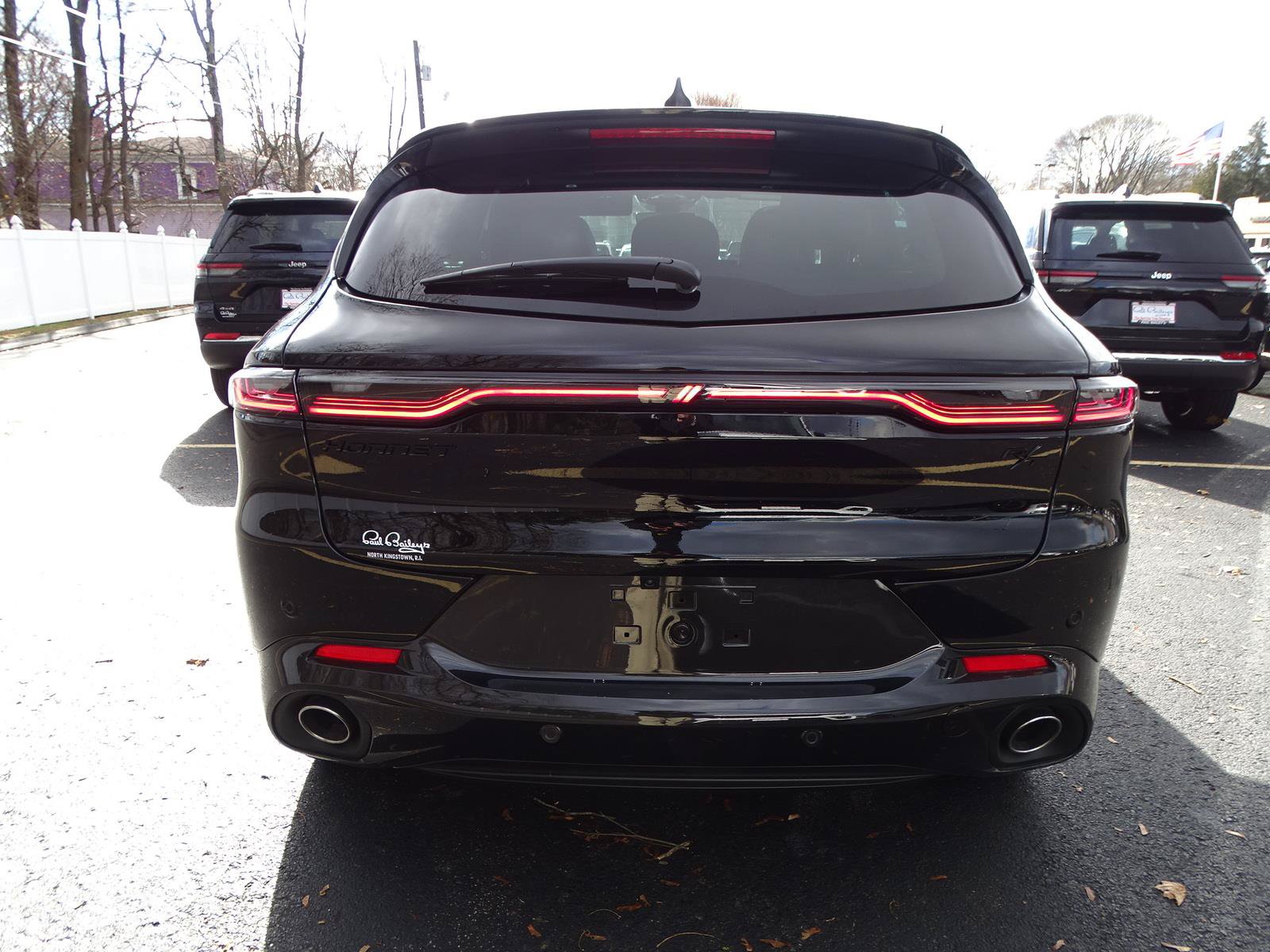 Used 2024 Dodge Hornet R/T Plus w/ R/T Blacktop Package AWD/4WD image 4