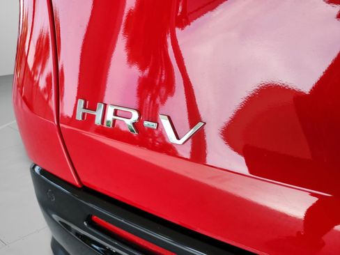 Used 2023 Honda HR-V EX-L image 29