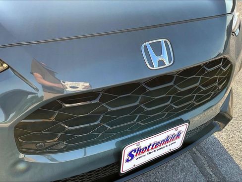 Certified 2024 Honda HR-V EX-L image 31