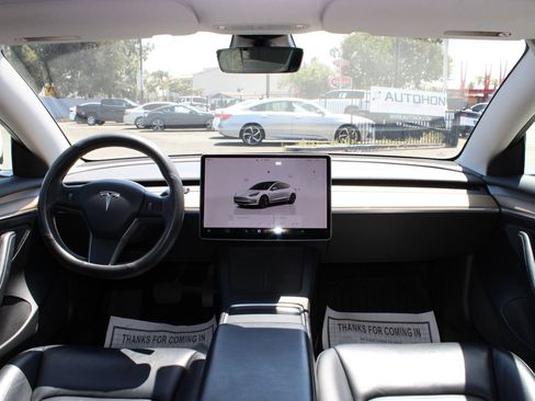 Used 2022 Tesla Model 3 Long Range AWD/4WD image 30