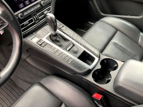 Used 2021 Porsche Macan S image 16