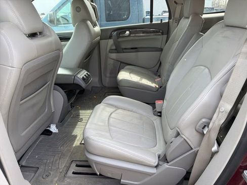 Used 2017 Buick Enclave Leather image 7