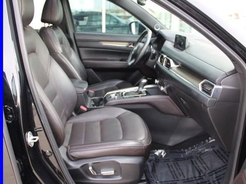 Used 2019 MAZDA CX-5 Signature image 19