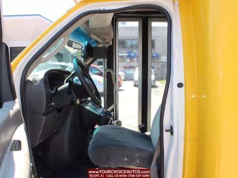 Used 2006 Ford E-450 and Econoline 450 RWD image 34