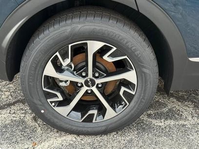 New 2025 Kia Sportage EX w/ EX Premium Package