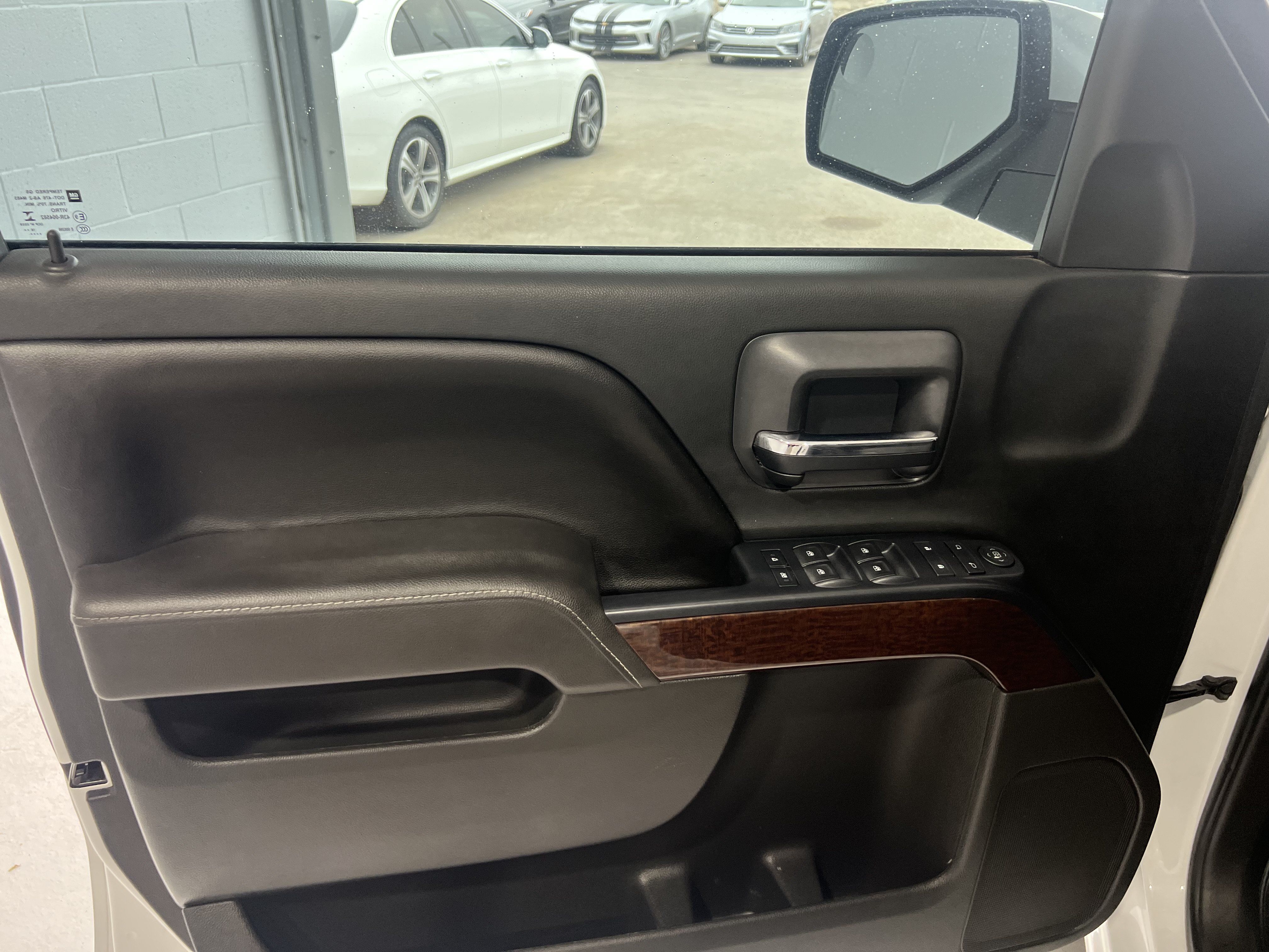 Used 2017 GMC Sierra 1500 SLE w/ Texas SLE Value Package RWD image 10