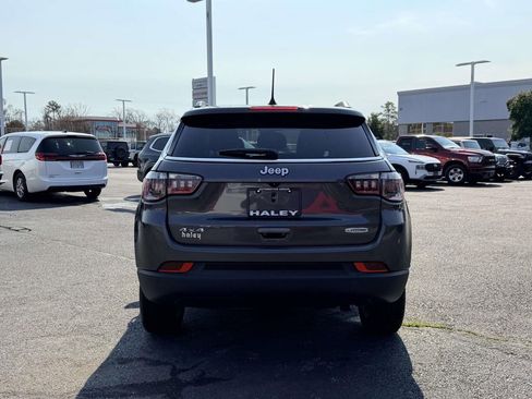 Used 2022 Jeep Compass Latitude w/ Convenience Group image 20