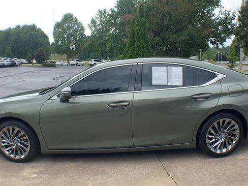 Certified 2024 Lexus ES 300h Ultra Luxury image 5