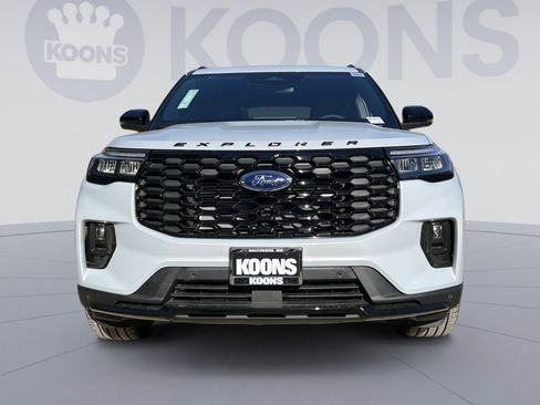 New 2026 Ford Explorer ST-Line w/ ST-Line Street Pack image 11