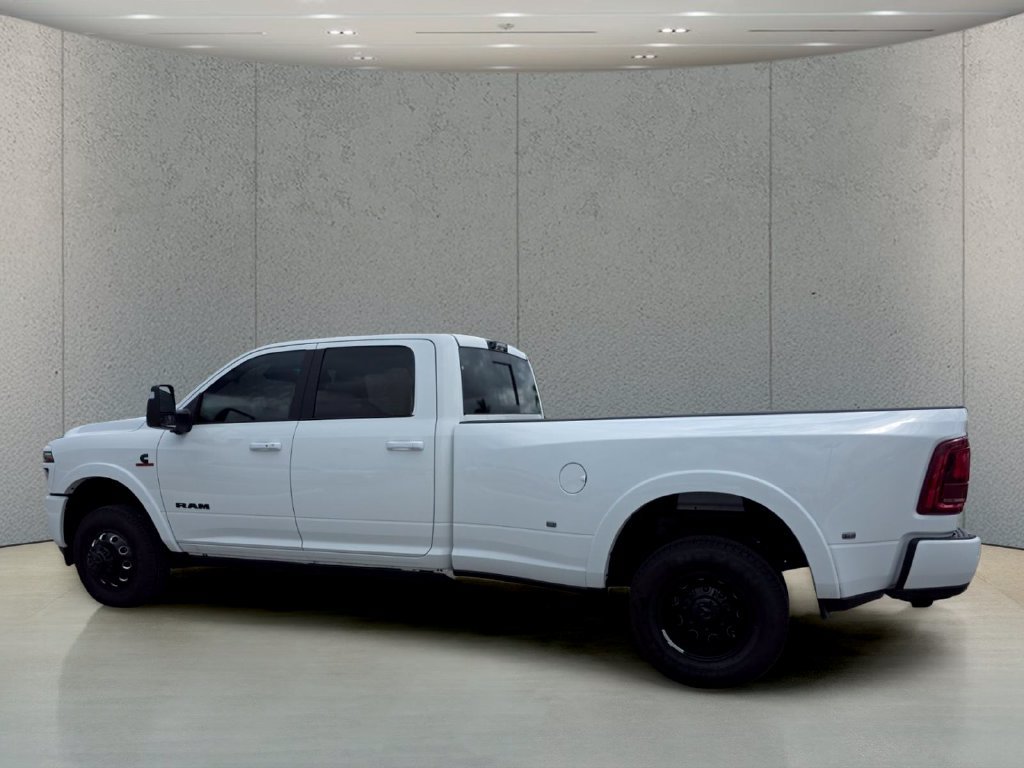 New 2026 RAM 3500 Limited AWD/4WD image 8