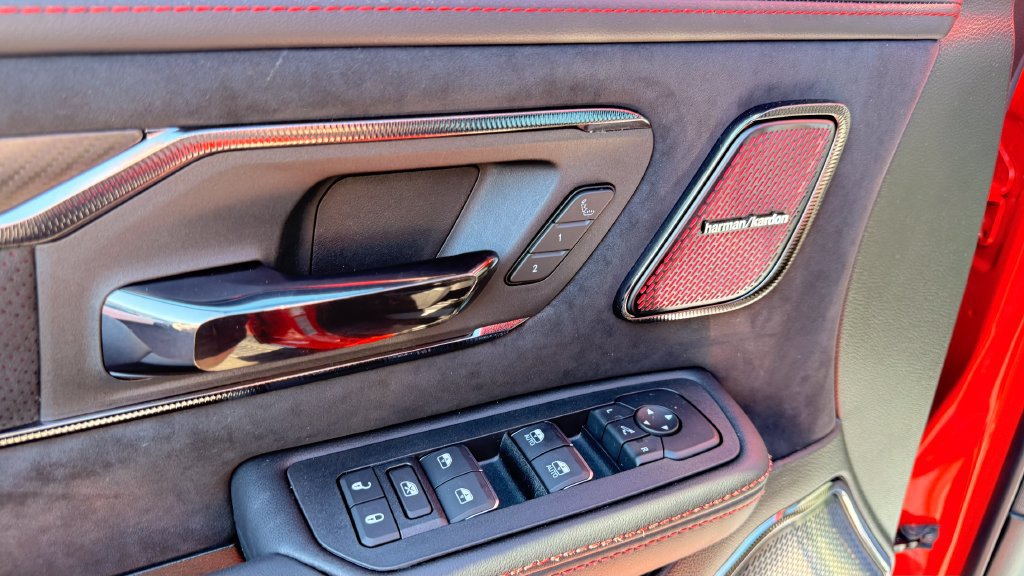 New 2027 RAM 1500 4x4 Crew Cab image 33