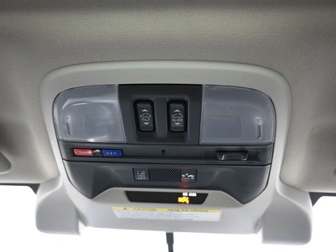 Used 2023 Subaru Impreza Premium image 27