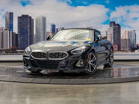 Certified 2025 BMW Z4 M40i RWD image 4