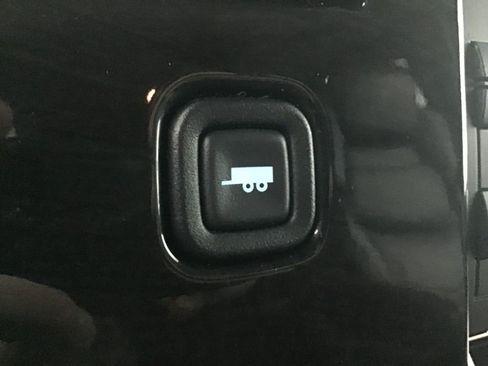 Used 2020 GMC Savana 2500 Extended w/ Enhanced Convenience Package image 34