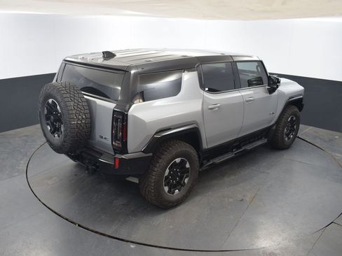 New 2024 GMC Hummer EV 2X w/ Extreme Off-Road Package image 40