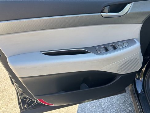 Certified 2025 Hyundai Palisade SEL image 10