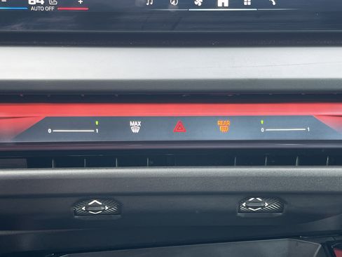 Used 2025 BMW X3 M50 image 6