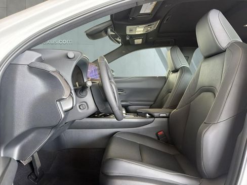 Certified 2026 Lexus UX 300h FWD w/ Accessory Package (Z1) image 7
