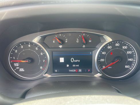 Used 2023 GMC Acadia SLT AWD/4WD image 19