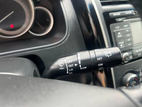 Used 2011 MAZDA CX-9 Touring w/ Moonroof & Bose Audio Pkg FWD image 10