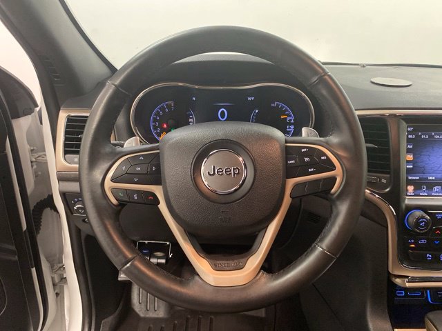 Used 2017 Jeep Grand Cherokee Laredo w/ Quick Order Package 23E AWD/4WD image 15