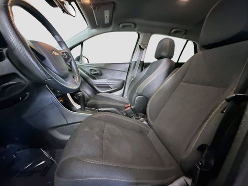 Used 2019 Chevrolet Trax LS FWD image 20