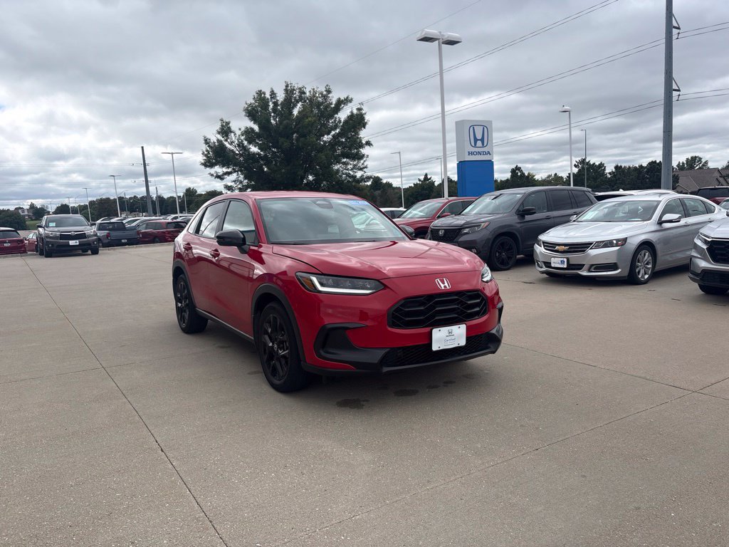 Used 2024 Honda HR-V Sport image 3