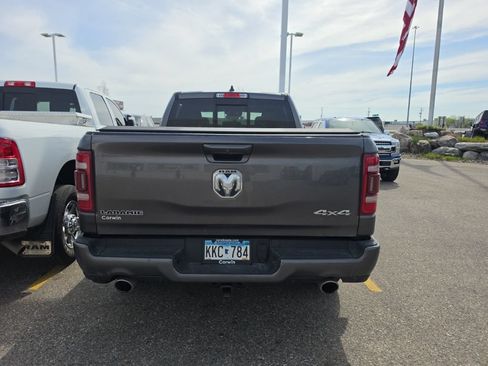 Used 2023 RAM 1500 Laramie AWD/4WD image 5