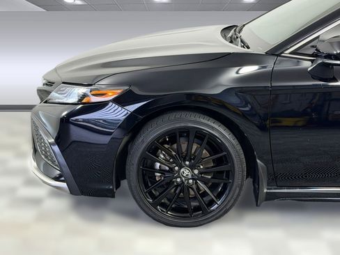 Used 2024 Toyota Camry XSE FWD image 10