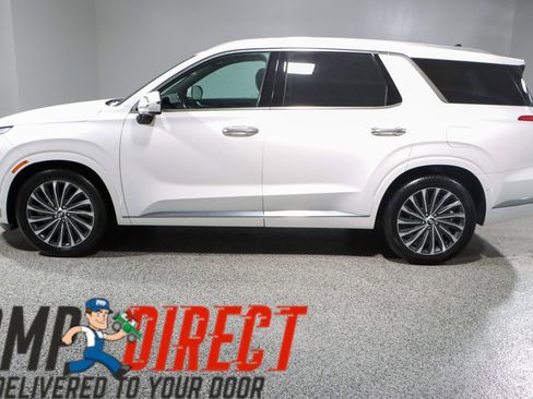 Used 2023 Hyundai Palisade Calligraphy image 10