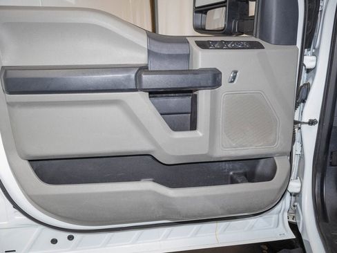 Used 2022 Ford F250 XL w/ STX Appearance Package image 11