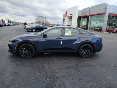 New 2026 Toyota Crown Nightshade image 4