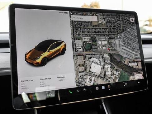 Used 2021 Tesla Model Y 2WD image 21