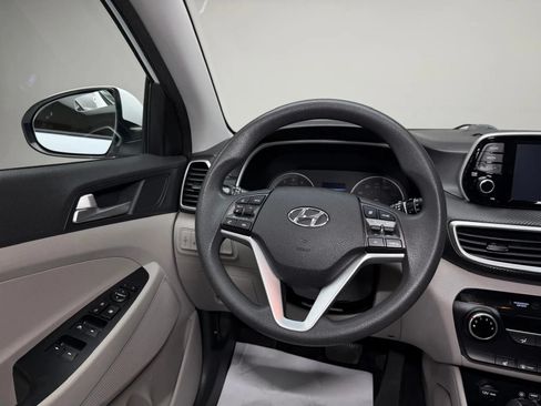 Used 2019 Hyundai Tucson Value FWD image 20