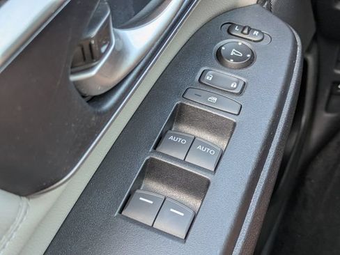 Used 2018 Honda CR-V EX-L image 28