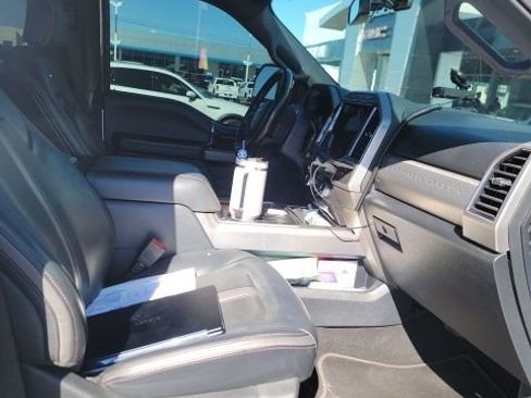 Used 2022 Ford F350 Platinum image 19