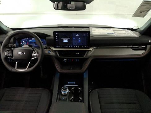 New 2025 Ford Explorer ST-Line w/ Premium Package image 13