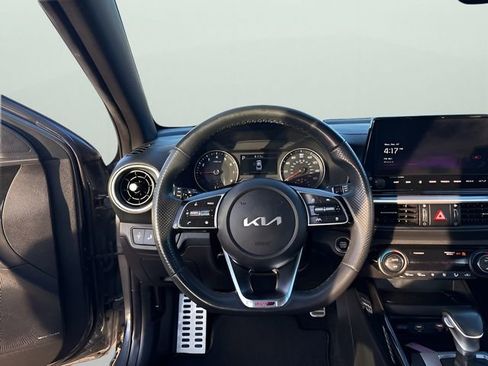 Used 2023 Kia Forte GT-Line w/ GT-Line Premium Package image 19