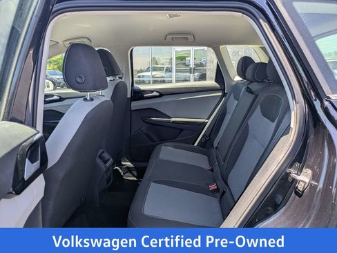 Certified 2024 Volkswagen Taos S FWD image 15
