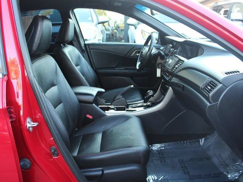 Used 2017 Honda Accord Sport Special Edition image 21