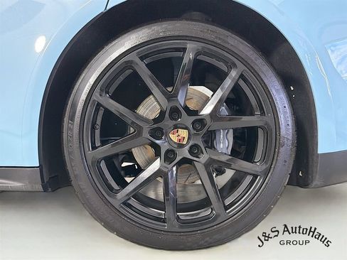 Used 2025 Porsche Panamera w/ Premium Package RWD image 38