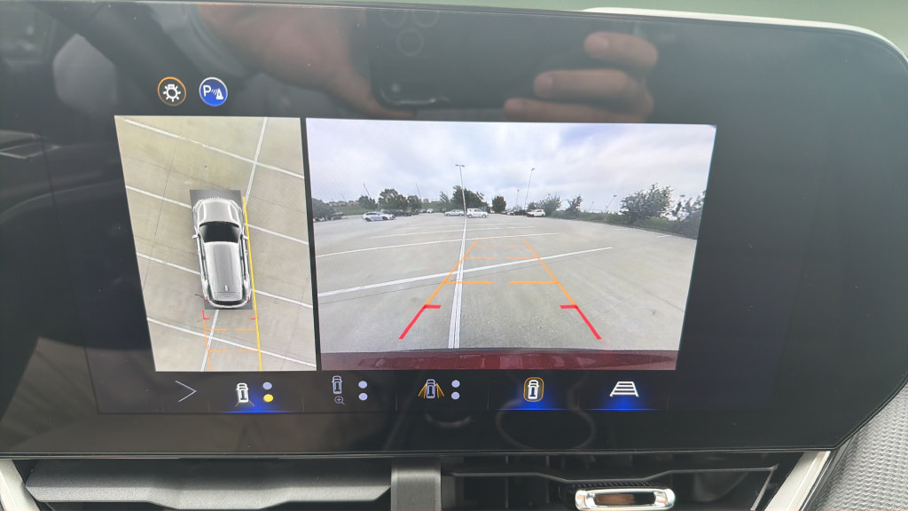 Used 2026 Chevrolet Equinox LT w/ Convenience Package II AWD/4WD image 27